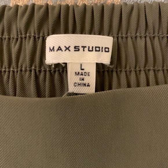 NWT’s “Max Studio” olive drab pants and jacket - Picture 10 of 11